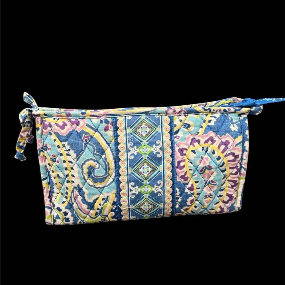 Vera Brad Paisley Cosmetic/Toiletry Bag - Picture 2 of 6